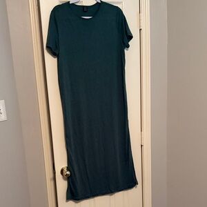 Elegant Teal Midi Dress